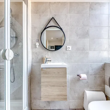 Le Rayon Neuf & Cosy - Gare Parilly Apartment Venissieux